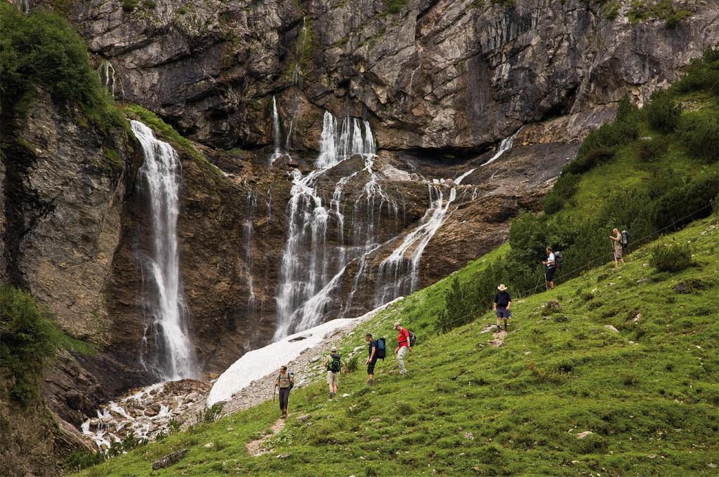 Alpine Lodge Kloesterle Am Arlberg エクステリア 写真